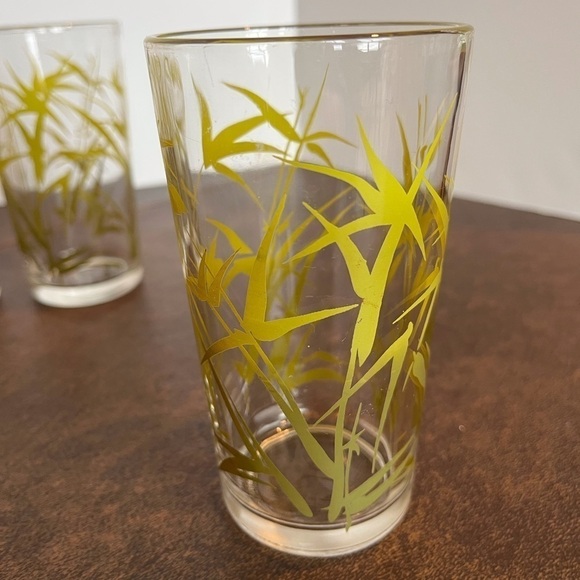 Vintage Butterfly and Bamboo Grass Glass Tumblers - Picture 4 of 10